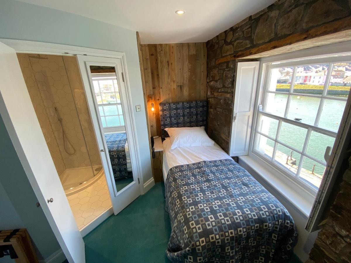 Harbourmaster Hotel Aberaeron Eksteriør billede