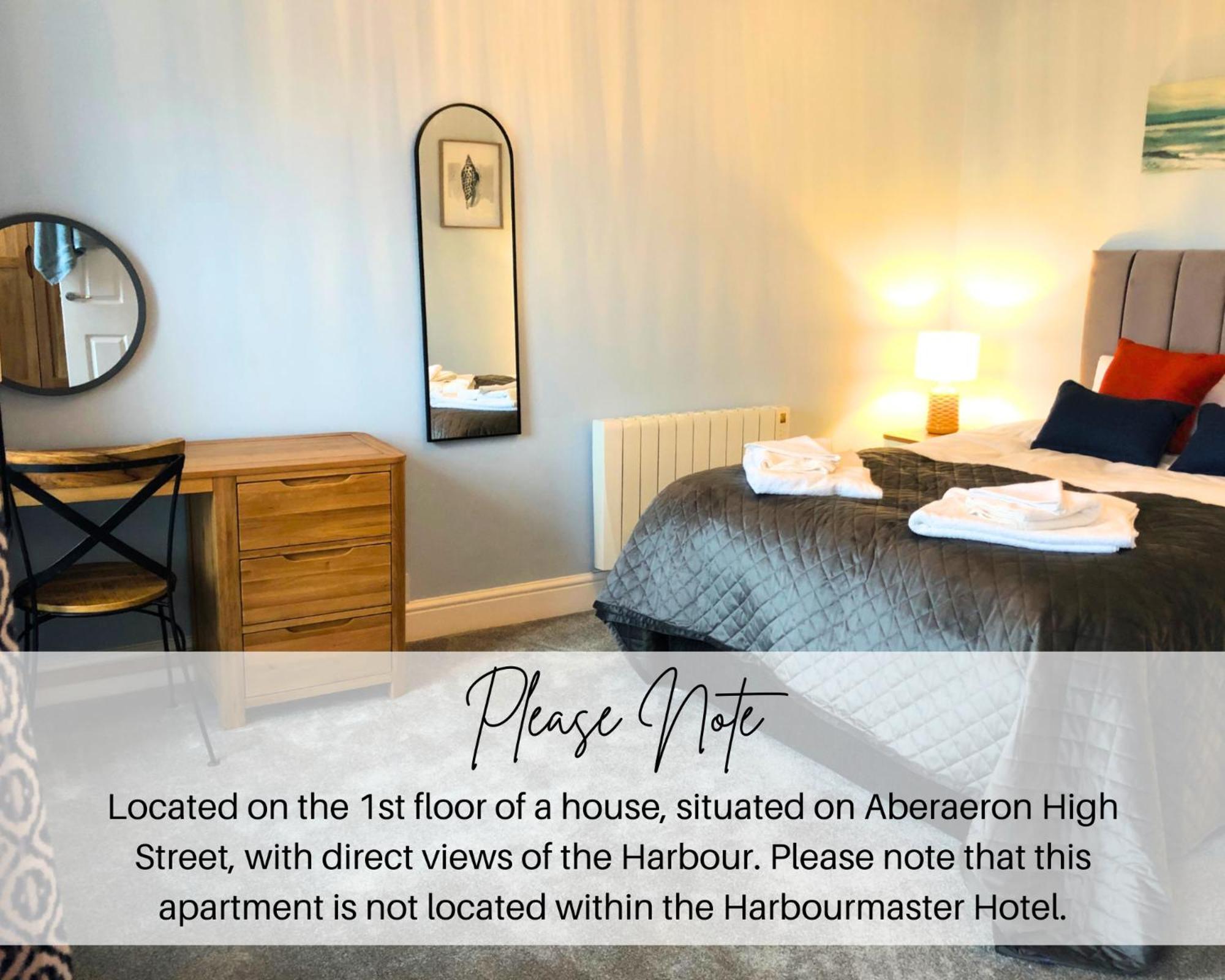 Harbourmaster Hotel Aberaeron Eksteriør billede