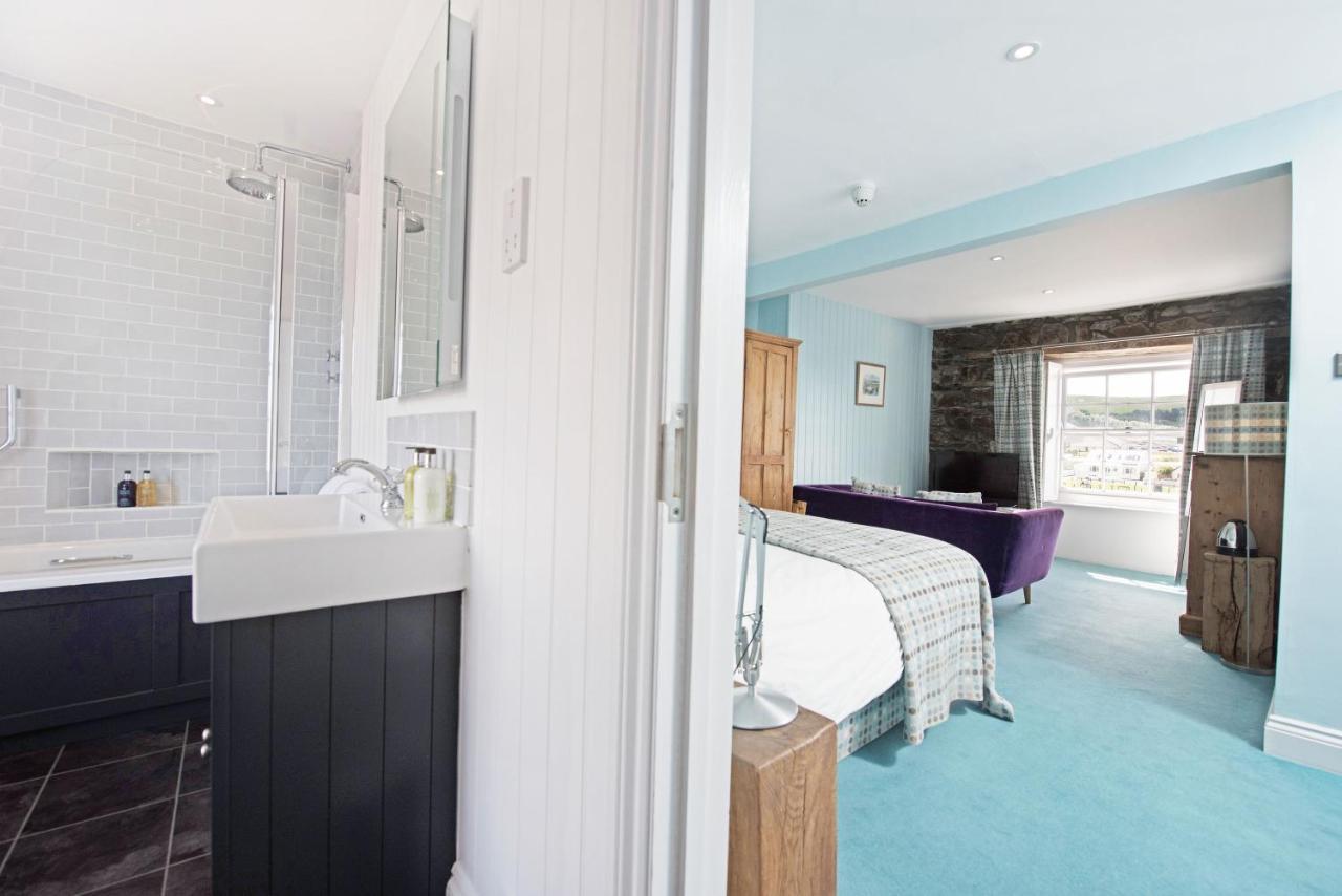 Harbourmaster Hotel Aberaeron Eksteriør billede